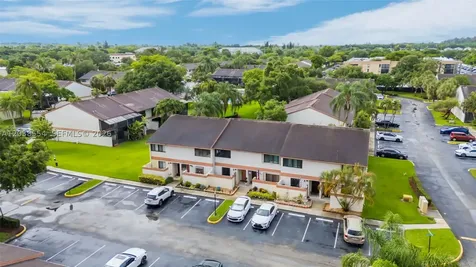 7050 SW 42nd Court Davie FL 33314