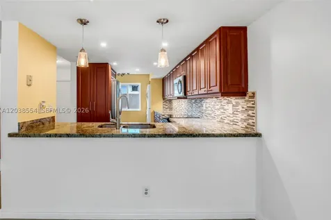7050 SW 42nd Court Davie FL 33314