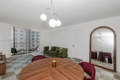 401 Ocean Drive Miami Beach FL 33139