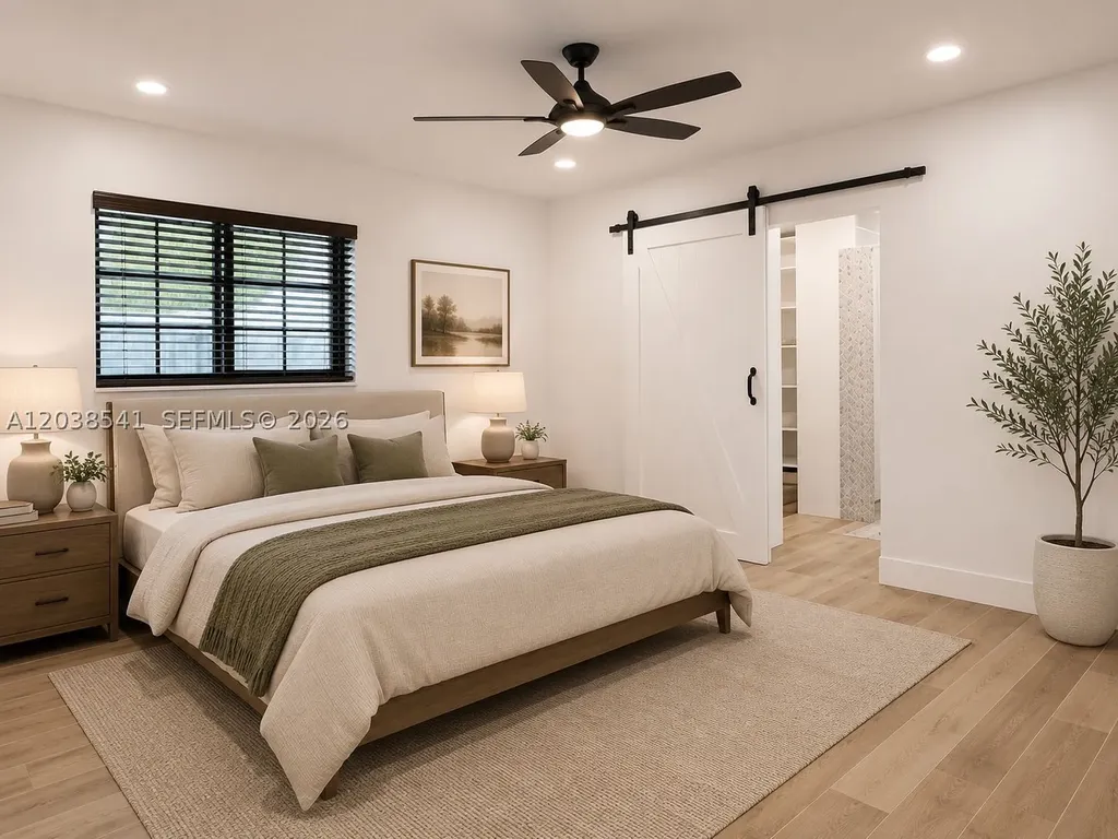 4718 Roosevelt Street Hollywood FL 33021