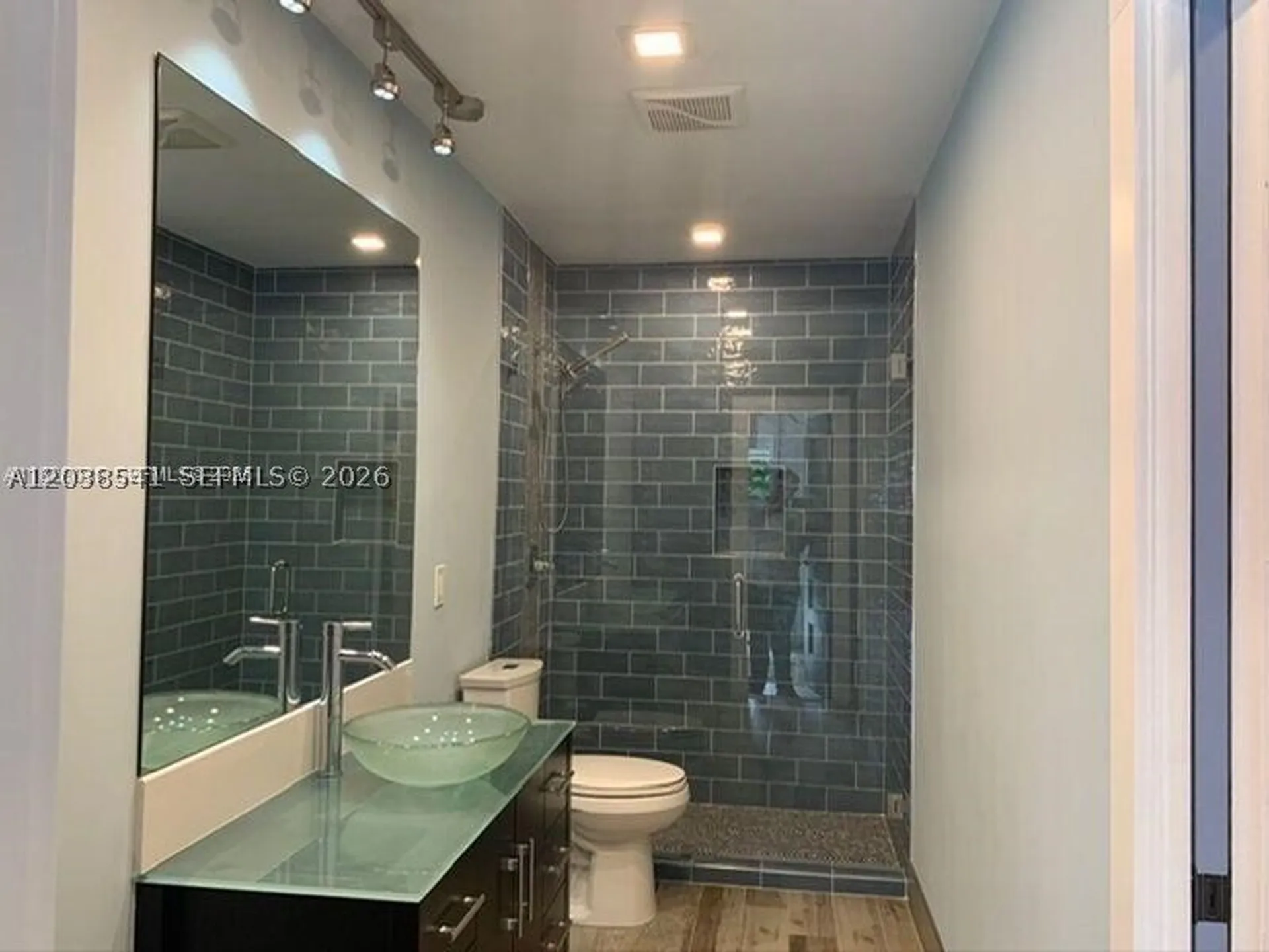 4718 Roosevelt Street Hollywood FL 33021