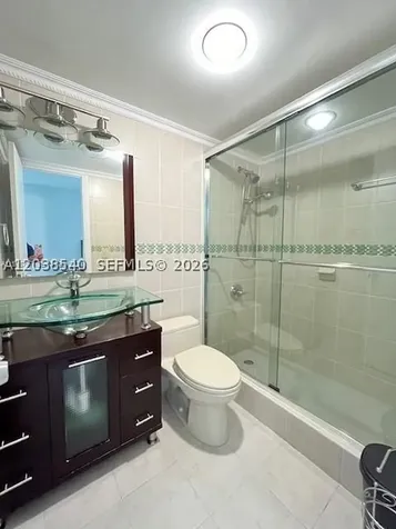 2540 W 67th Place Hialeah FL 33016
