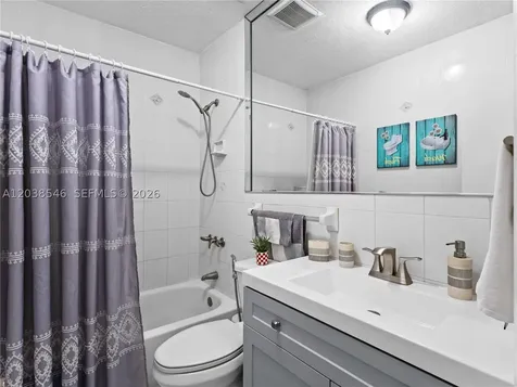 10532 NW 30th Avenue Miami FL 33147