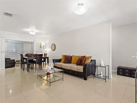 10532 NW 30th Avenue Miami FL 33147