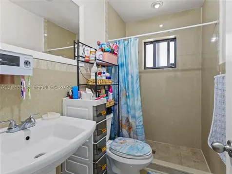 10532 NW 30th Avenue Miami FL 33147