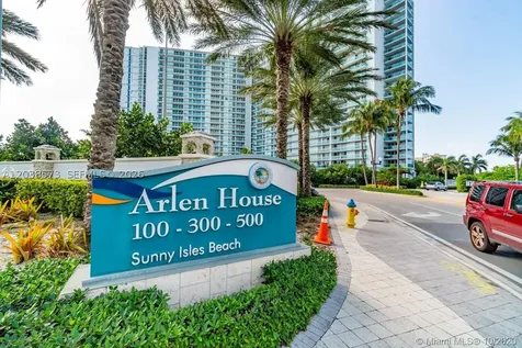 100 Bayview Drive Sunny Isles Beach FL 33160