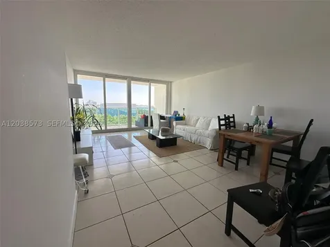 100 Bayview Drive Sunny Isles Beach FL 33160