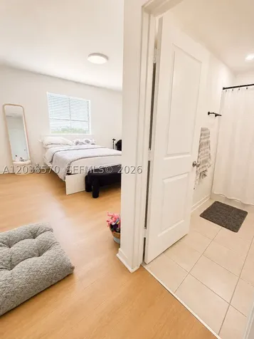 437 NE 13th Street Florida City FL 33034