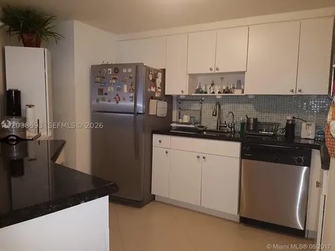 801 Brickell Bay Drive Miami FL 33131