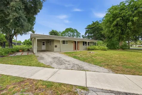 4891 NW 5th Street Plantation FL 33317