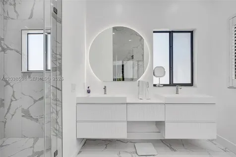 13676 SW 33rd Terrace Miami FL 33175