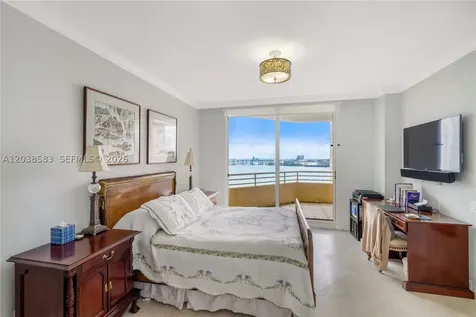 888 Brickell Key Drive Miami FL 33131