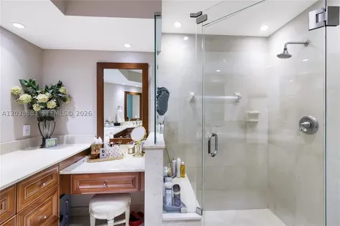 888 Brickell Key Drive Miami FL 33131