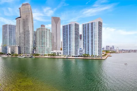 888 Brickell Key Drive Miami FL 33131