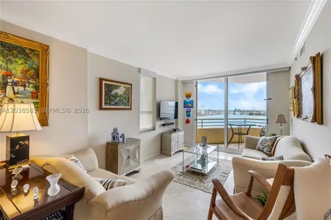 888 Brickell Key Drive Miami FL 33131