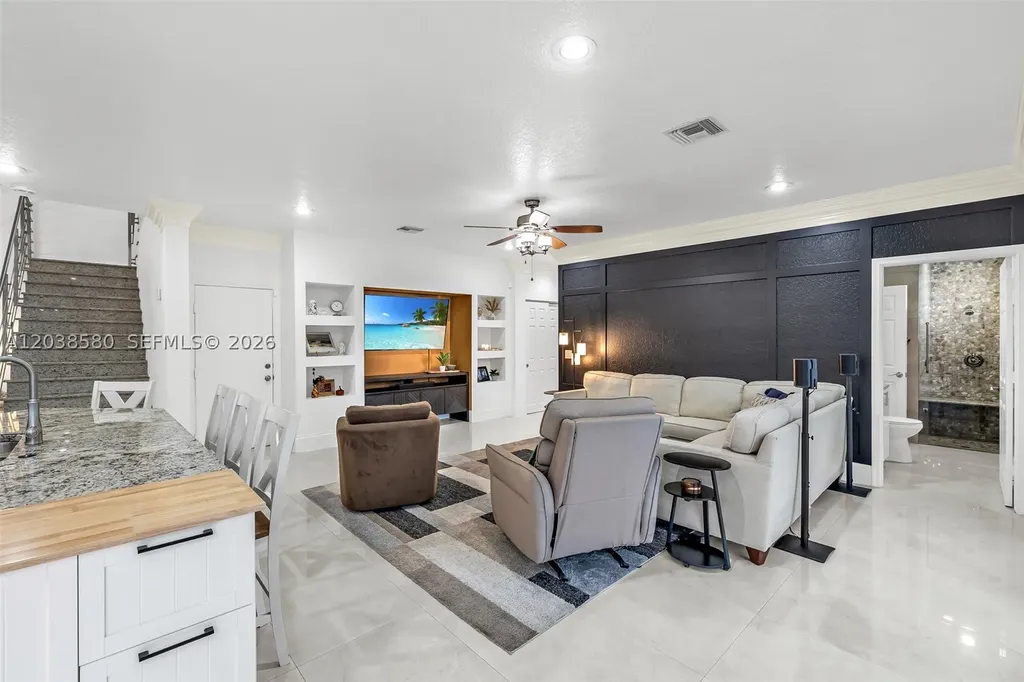 10214 NW 54th Place Coral Springs FL 33076