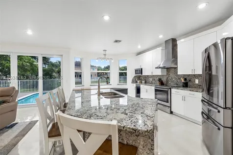 10214 NW 54th Place Coral Springs FL 33076