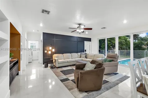 10214 NW 54th Place Coral Springs FL 33076