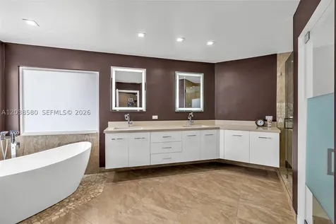 10214 NW 54th Place Coral Springs FL 33076