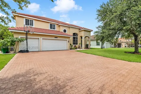 10214 NW 54th Place Coral Springs FL 33076