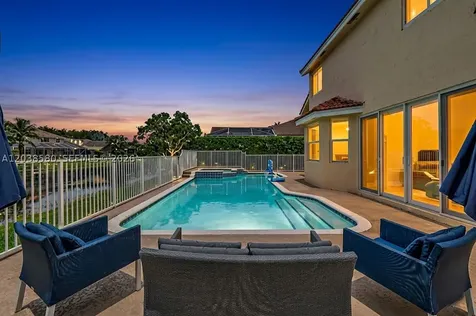 10214 NW 54th Place Coral Springs FL 33076
