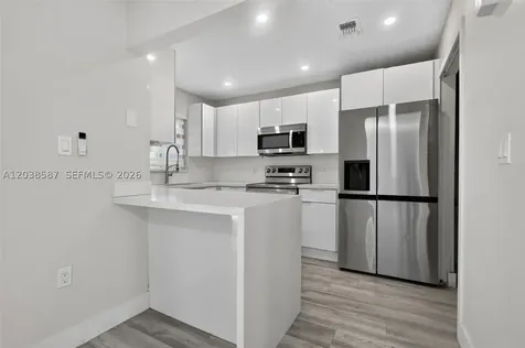 5637 SW 36th Court West Park FL 33023