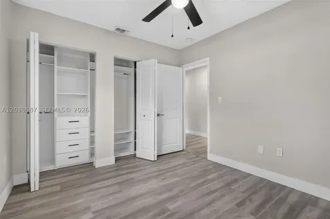 5637 SW 36th Court West Park FL 33023