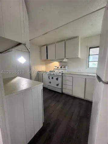2961 Plumosa Lane West Palm Beach FL 33403