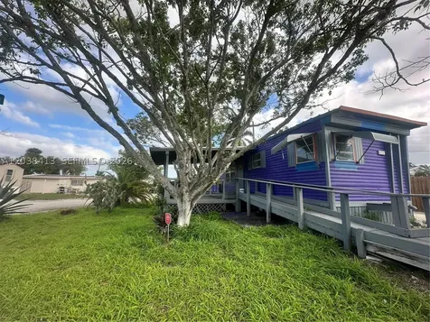 2961 Plumosa Lane West Palm Beach FL 33403