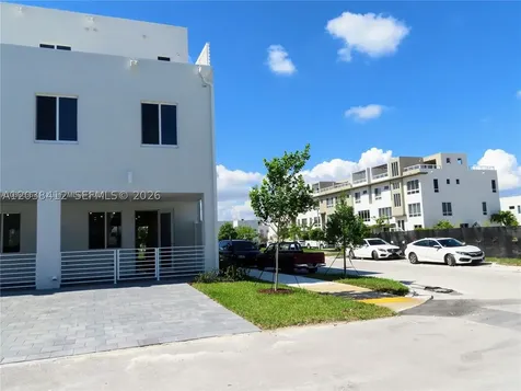 6401 NW 103rd Place Doral FL 33178