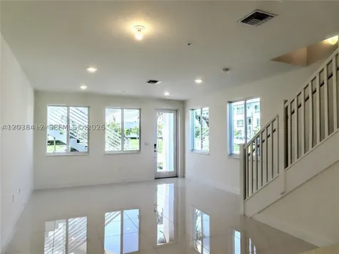 6401 NW 103rd Place Doral FL 33178