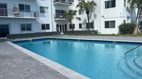 1880 S Treasure Drive North Bay Village FL 33141