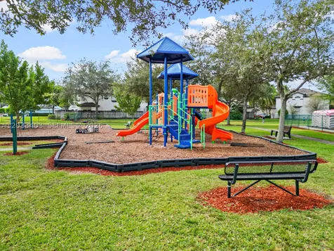 2222 SE 24th Place Homestead FL 33035