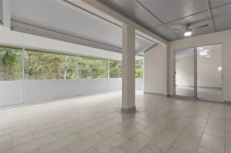 10217 Timberland Point Drive Tampa FL 33647