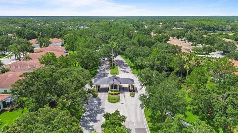 10217 Timberland Point Drive Tampa FL 33647