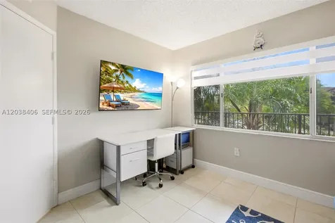 850 SW 138th Avenue Pembroke Pines FL 33027