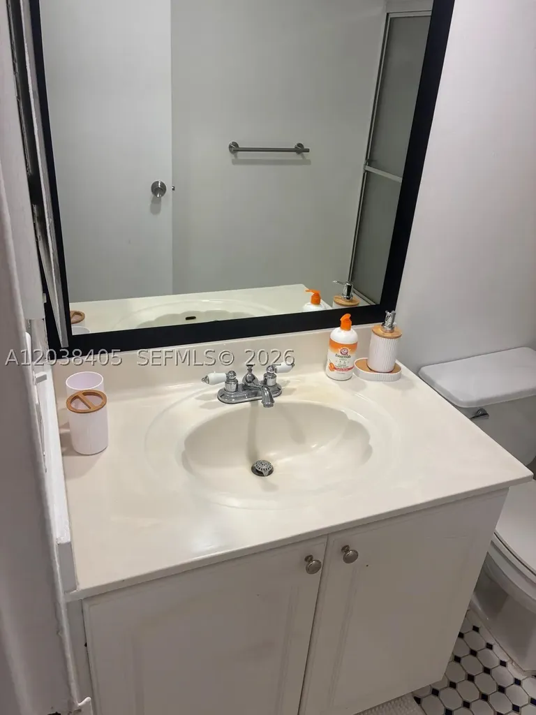 3901 S Ocean Drive Hollywood FL 33019
