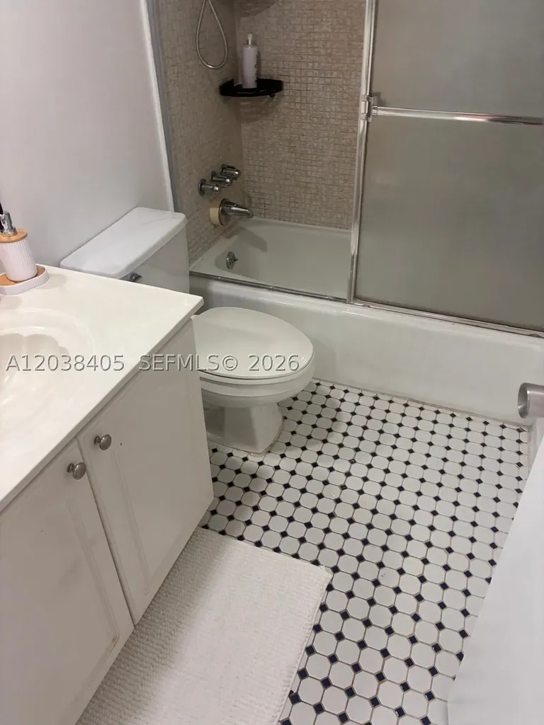 3901 S Ocean Drive Hollywood FL 33019