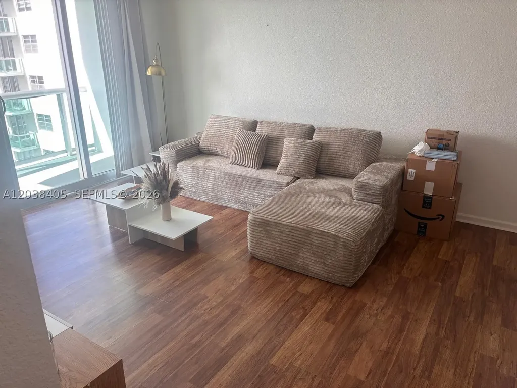 3901 S Ocean Drive Hollywood FL 33019