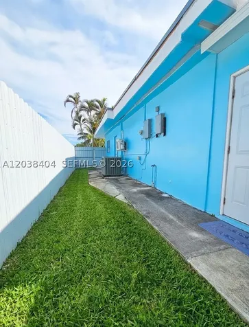 Hialeah FL 33013