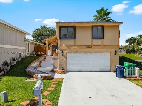 21808 SW 99th Avenue Cutler Bay FL 33190