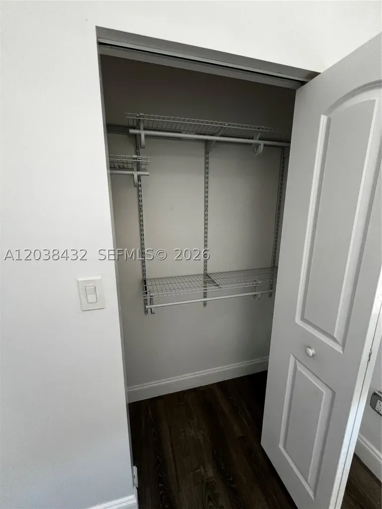 5926 Wiley Street Hollywood FL 33023