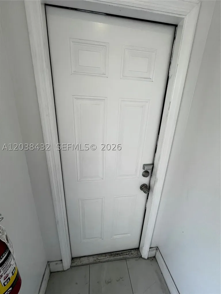 5926 Wiley Street Hollywood FL 33023