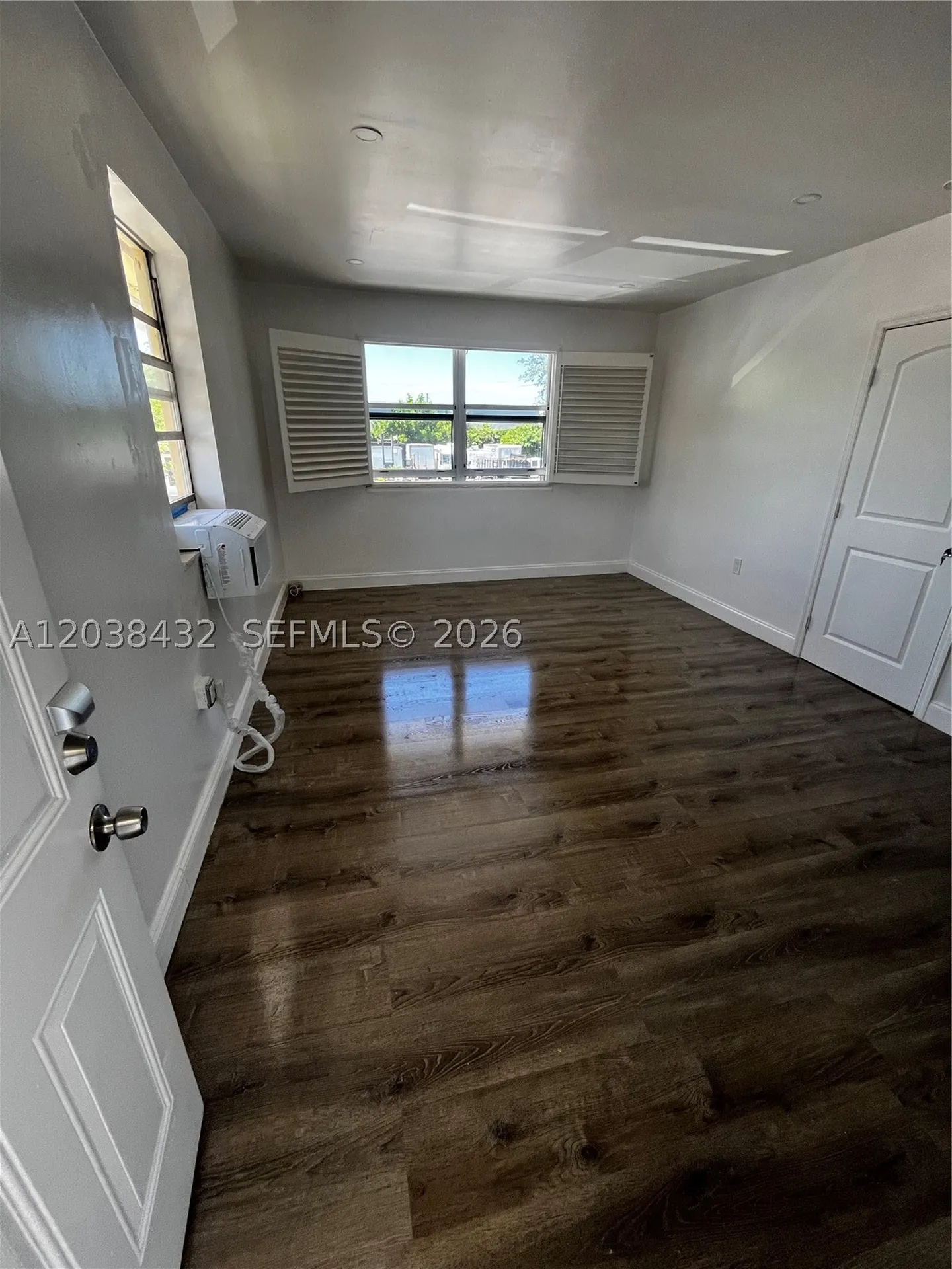 5926 Wiley Street Hollywood FL 33023
