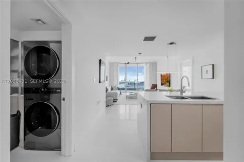 900 Biscayne Boulevard Miami FL 33132