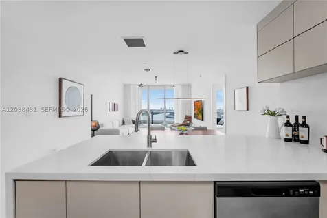 900 Biscayne Boulevard Miami FL 33132