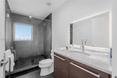 900 Biscayne Boulevard Miami FL 33132