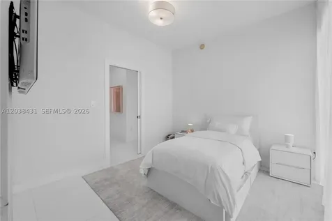 900 Biscayne Boulevard Miami FL 33132