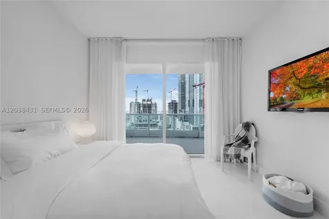900 Biscayne Boulevard Miami FL 33132