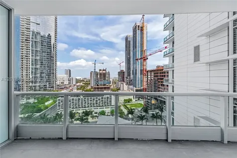 900 Biscayne Boulevard Miami FL 33132